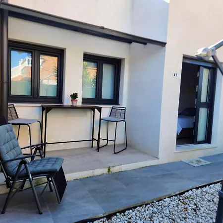 Playa De Covachos 2 3*